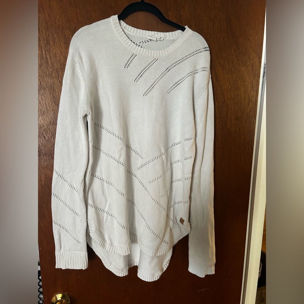 IO Ten Tree White Sweater